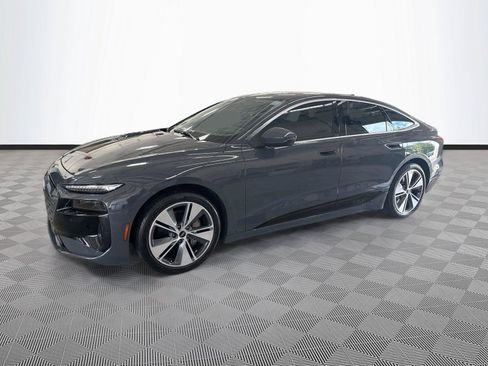 Used 2025 Audi A6 e-tron Premium Plus w/ Premium Plus RWD image 3
