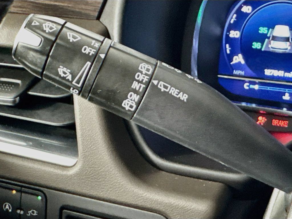 Used 2022 Chevrolet Tahoe LT w/ Luxury Package RWD image 14