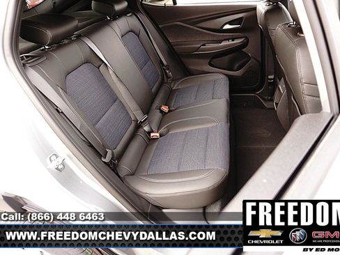 New 2026 Buick Envista Preferred image 16