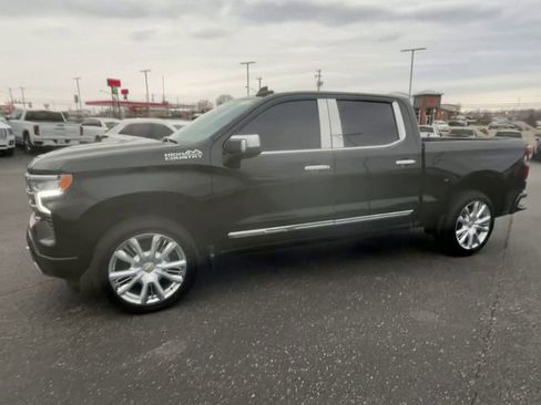 Certified 2023 Chevrolet Silverado 1500 High Country w/ High Country Premium Package image 4