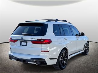 Used 2022 BMW X7 xDrive40i w/ M Sport Package video 2