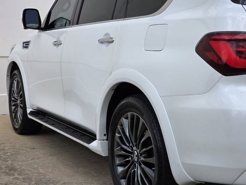 Used 2022 INFINITI QX80 Luxe w/ Cargo Package image 40