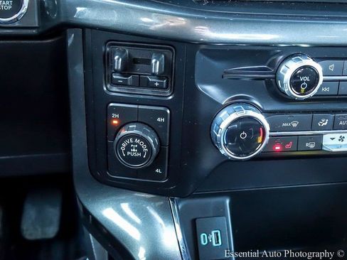 Certified 2022 Ford F150 XLT w/ Equipment Group 302A High image 19