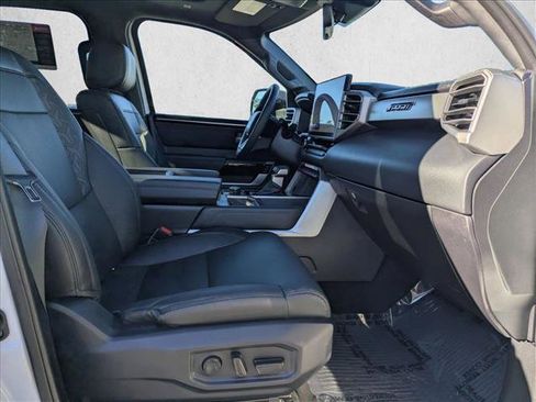 Used 2025 Toyota Tundra Limited image 20