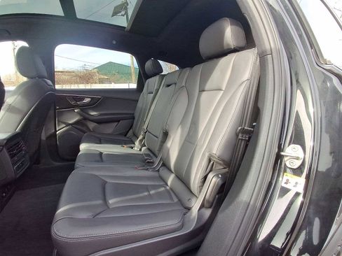 Used 2025 Audi Q7 2.0T Premium image 20