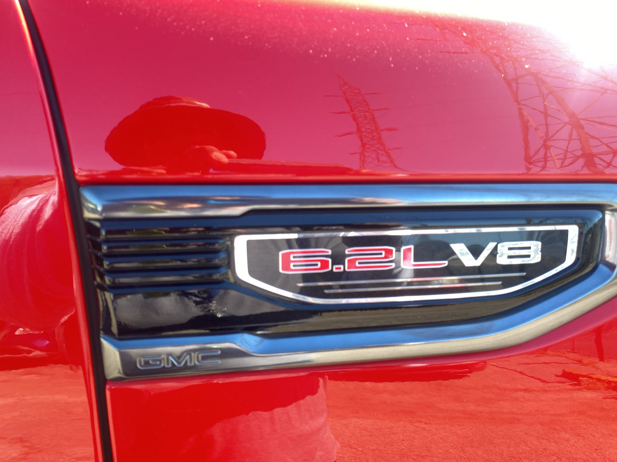 Used 2022 GMC Sierra 1500 AT4 w/ AT4 Premium Package AWD/4WD image 2