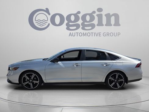 Certified 2024 Honda Accord Sport image 2