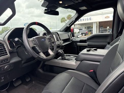 Used 2019 Ford F150 Raptor w/ Equipment Group 802A Luxury image 10