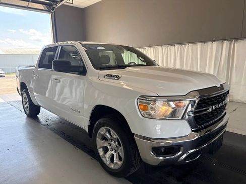 Used 2022 RAM 1500 Big Horn AWD/4WD image 4