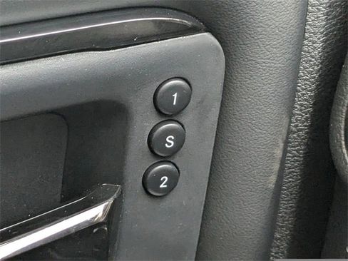 Used 2022 RAM 3500 Limited image 38