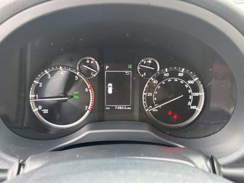 Used 2020 Lexus GX 460 Premium image 28