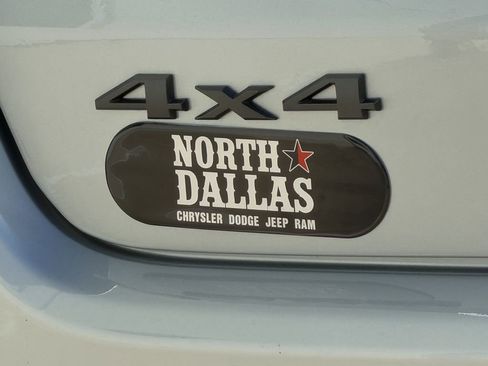 New 2026 Jeep Compass Latitude image 9