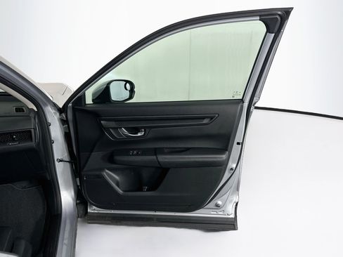 Used 2025 Honda CR-V LX image 29