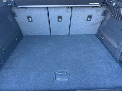 Certified 2025 Porsche Macan 4S Electric image 17