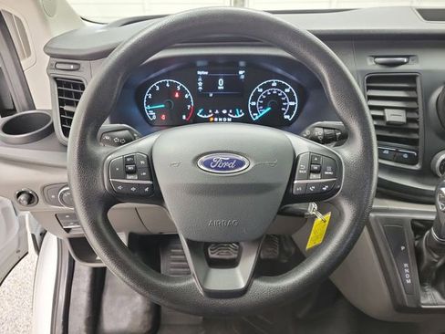 Used 2024 Ford Transit 250 Low Roof w/ Exterior Upgrade Package RWD image 18