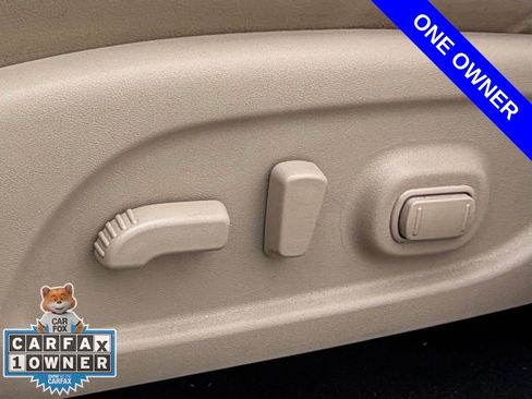 Used 2017 Nissan Pathfinder Platinum w/ Family Entertainment Package image 7