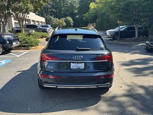 Used 2021 Audi Q5 2.0T Premium Plus w/ Premium Plus Package AWD/4WD image 6