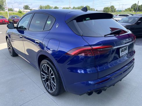 New 2024 Maserati Grecale GT image 9