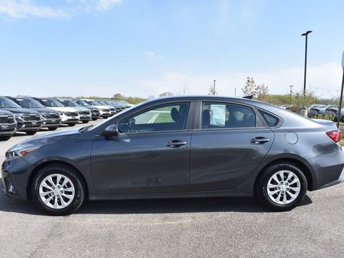 Certified 2024 Kia Forte LX FWD image 6