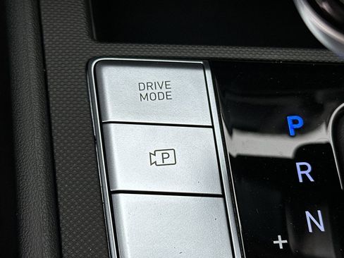 New 2026 Hyundai Elantra Hybrid FWD image 21