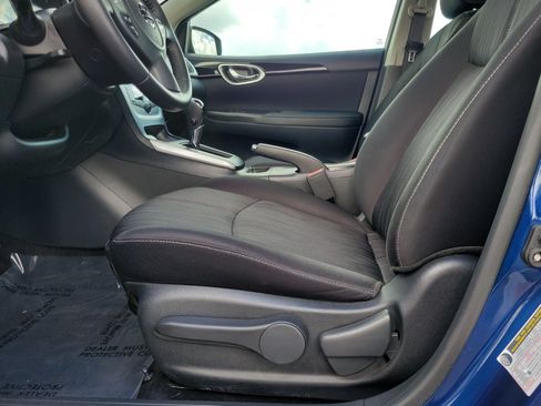 Certified 2018 Nissan Sentra SV FWD image 16