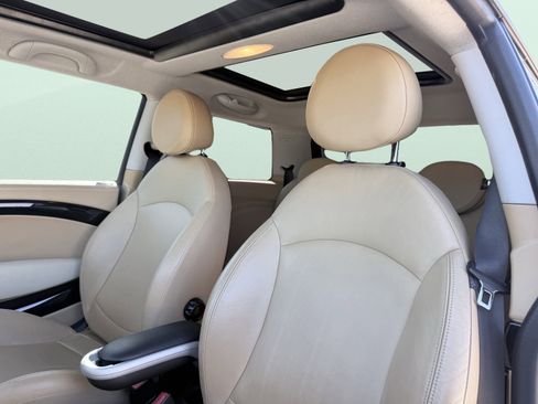 Used 2010 MINI Cooper S w/ Premium Pkg image 19