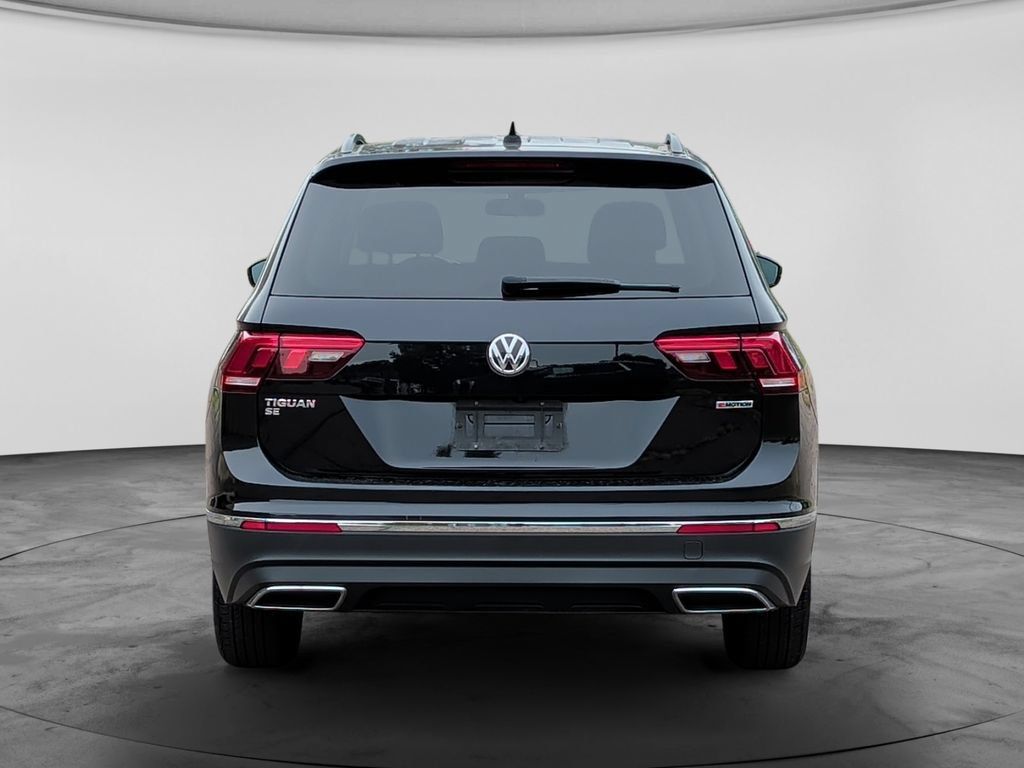 Used 2020 Volkswagen Tiguan SE AWD/4WD image 6