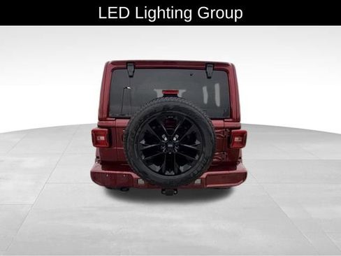 Used 2021 Jeep Wrangler Unlimited Sahara image 6
