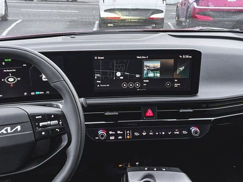 New 2025 Kia EV6 Light AWD/4WD image 17