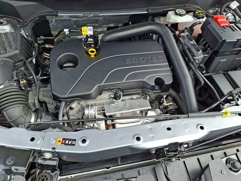 Used 2026 Chevrolet Equinox LT FWD image 28