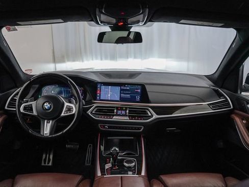 Used 2021 BMW X7 xDrive40i w/ M Sport Package AWD/4WD image 12