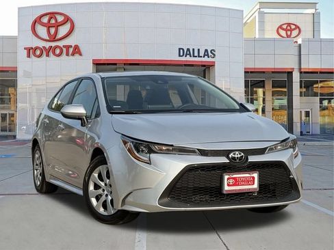 Used 2021 Toyota Corolla LE w/ Carpet Mat Package (TMS) FWD image 1