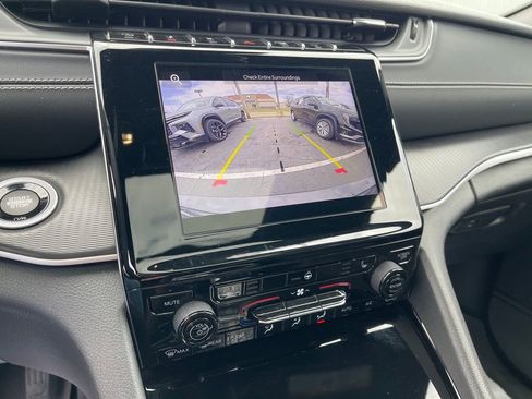 Used 2023 Jeep Grand Cherokee L Altitude image 25