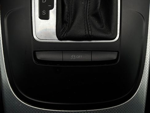 Used 2011 Audi A4 2.0T Premium FWD image 23