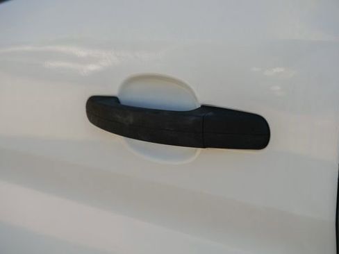 Used 2016 Ford Transit 350 XL image 11