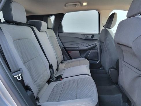Certified 2022 Ford Escape SE image 23