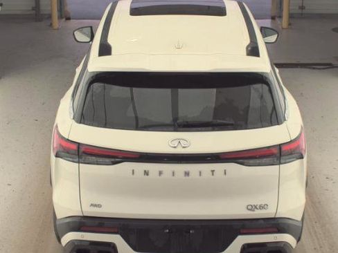 Used 2023 INFINITI QX60 Pure image 5