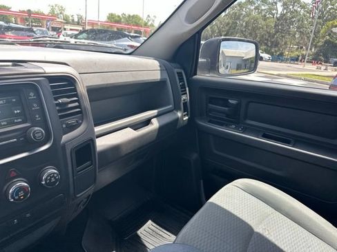 Used 2018 RAM 1500 Express w/ Express Value Package RWD image 14