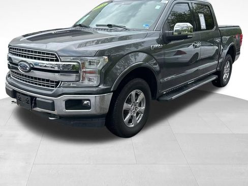 Used 2018 Ford F150 Lariat w/ Equipment Group 502A Luxury AWD/4WD image 18