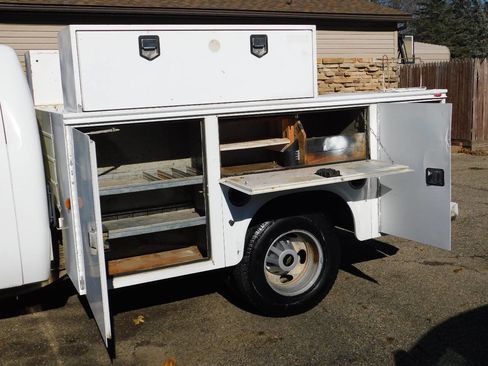 Used 2012 Chevrolet Silverado 3500 W/T image 12