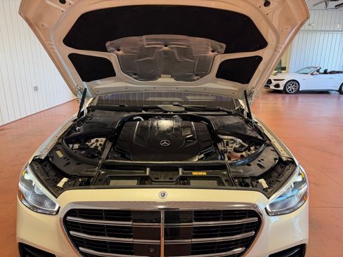 Used 2021 Mercedes-Benz S 580 4MATIC Sedan image 38