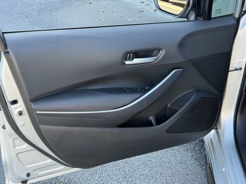 Used 2023 Toyota Corolla SE image 10