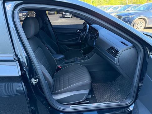 Used 2019 Volkswagen Jetta GLI FWD image 13
