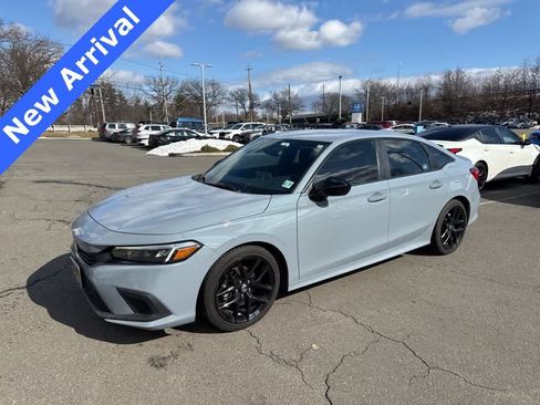 Used 2023 Honda Civic Sport image 1