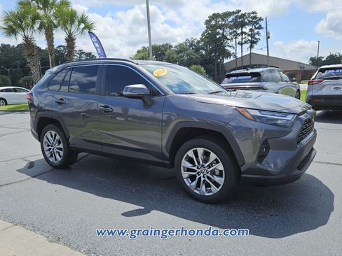 Used 2024 Toyota RAV4 XLE Premium w/ Weather Package FWD image 7