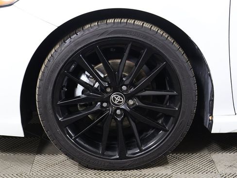 Used 2024 Toyota Camry XSE w/ Navigation Package image 25