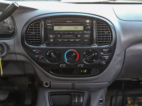 Used 2005 Toyota Tundra SR5 image 17