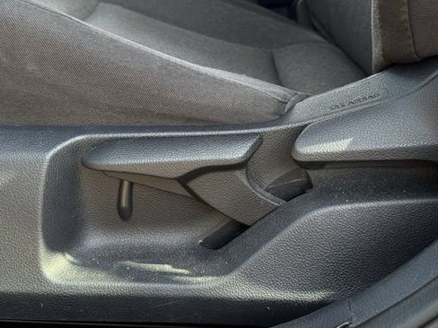 Used 2025 Toyota Camry LE FWD image 28