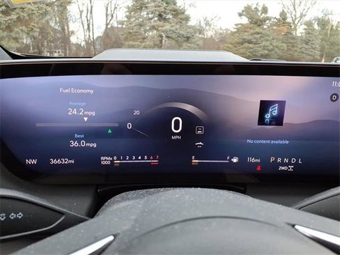 Used 2025 Buick Enclave Preferred image 18