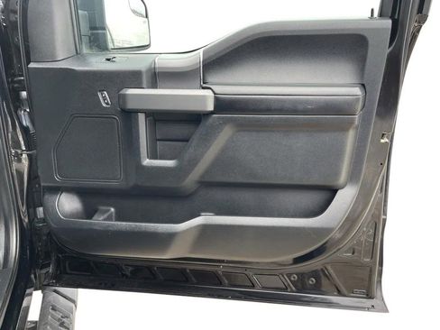 Used 2016 Ford F150 XLT w/ Equipment Group 302A Luxury image 21